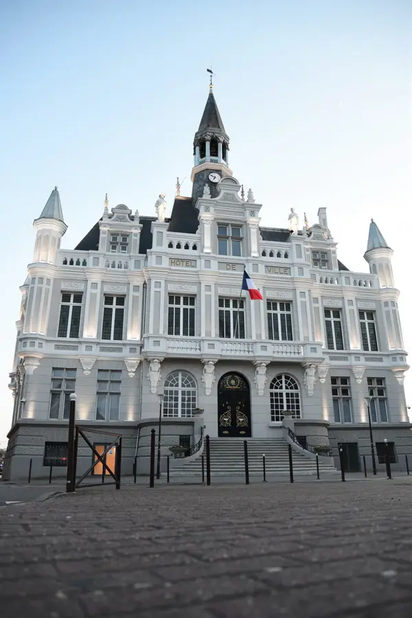 Hénin-Beaumont – city