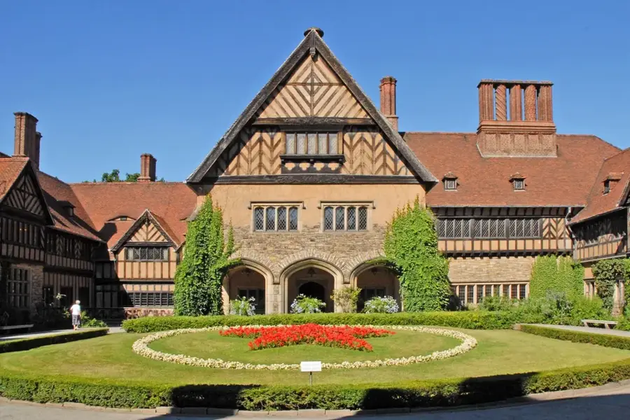 Schloss Cecilienhof – Potsdamer Konferenz – historischer Ort