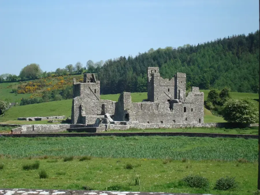 Fore Abbey — Tullamore (Irlanda)