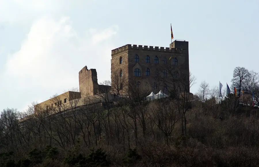 Hambacher Schloss – historischer Ort