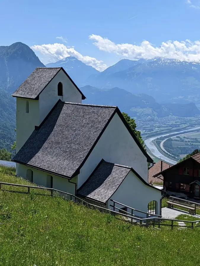 Theodul-kápolna (Masescha) — Engländerbau (Liechtenstein)