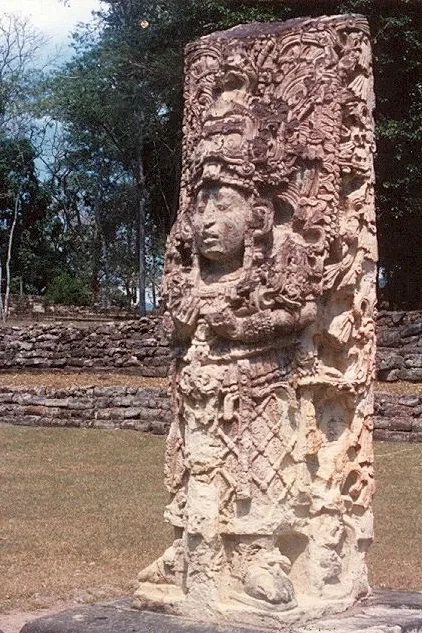 Copán Ruins — Macaw Mountain (Honduras)