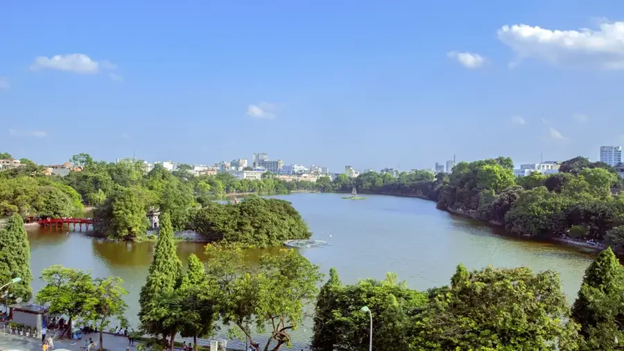 Hoan Kiem Lake — Vĩnh Yên (Vietnam)