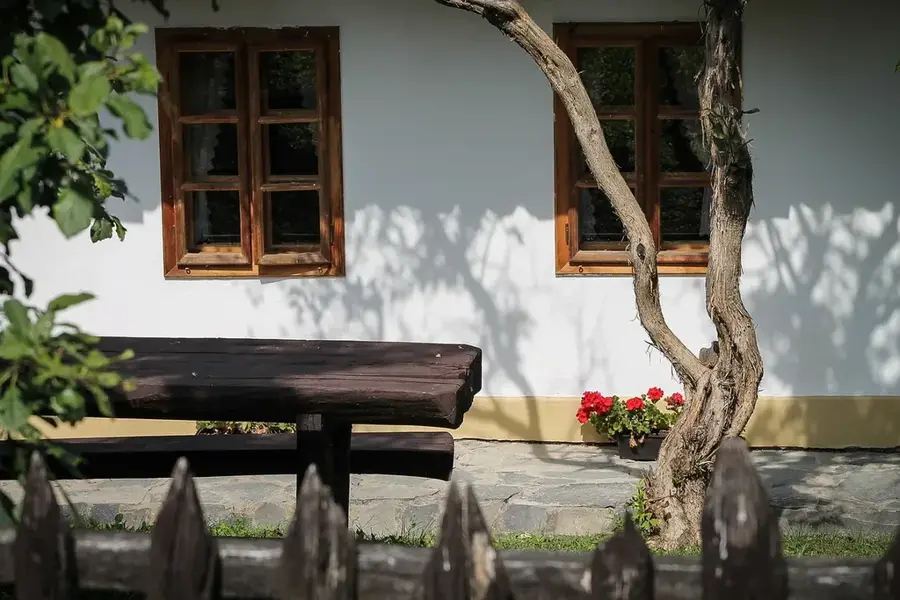 Hollókő Ófalu — Szandavár-hegy (Magyarország)