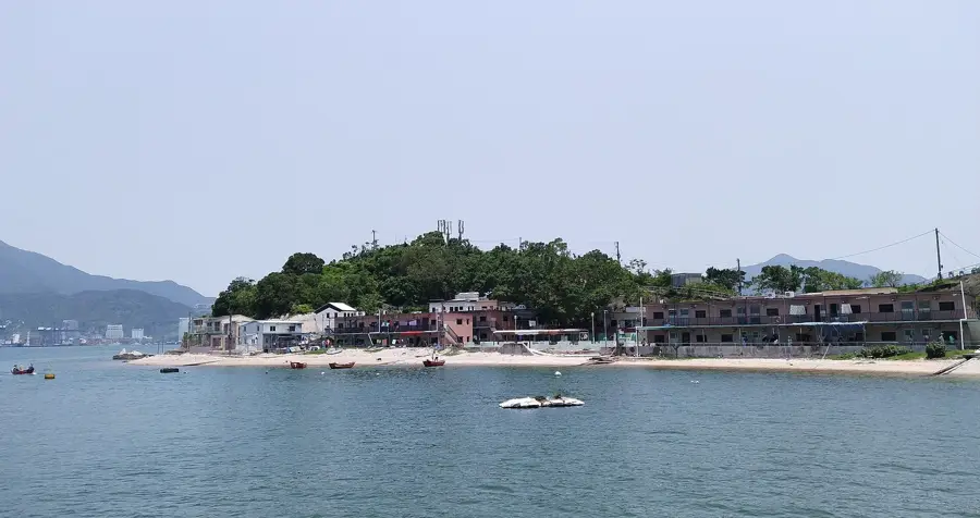 Ap Chau — Hoi Ha Wan (R.A.S. Hong Kong, China)