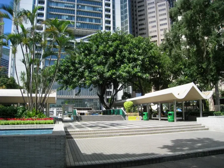 Statue Square — Elements Mall (Sonderverwaltungsregion Hongkong)