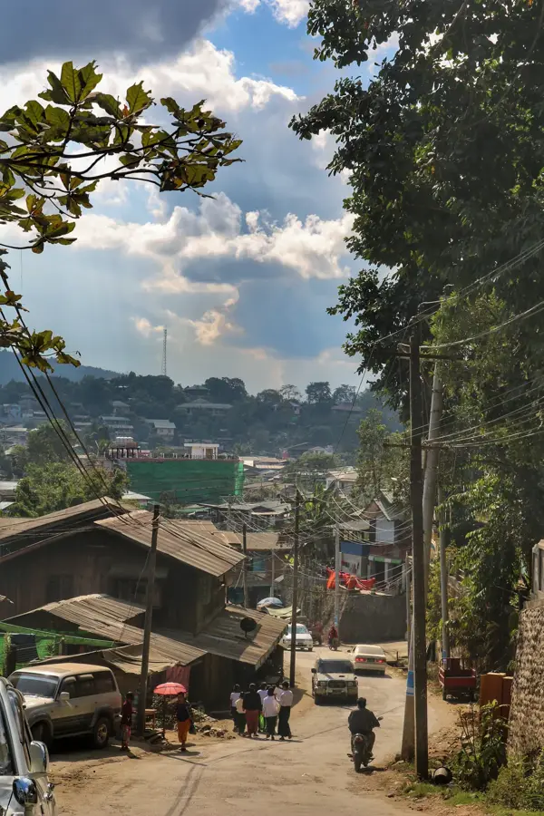 Jade-Bergwerk Hpakant — Myitkyina (Myanmar)