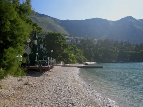 Srebreno Beach
