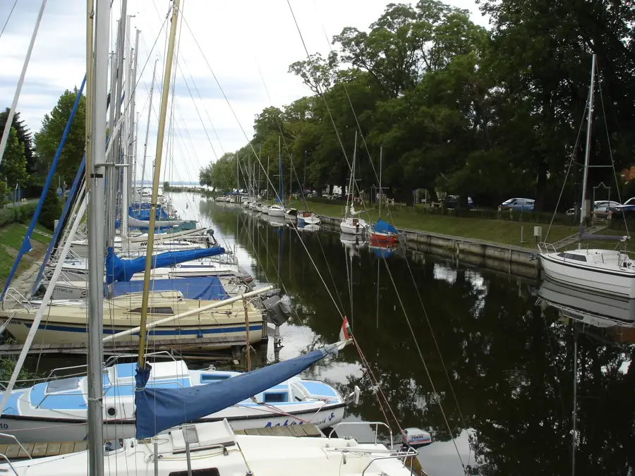 Balatonmáriafürdő – város