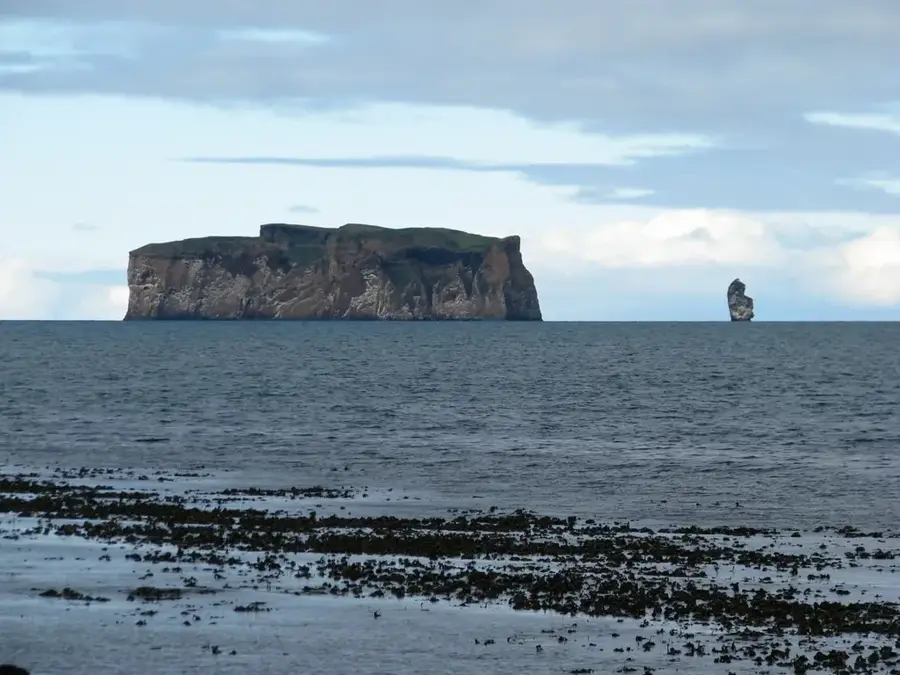 Insula Drangey — Ferma Glaumbær (Islanda)