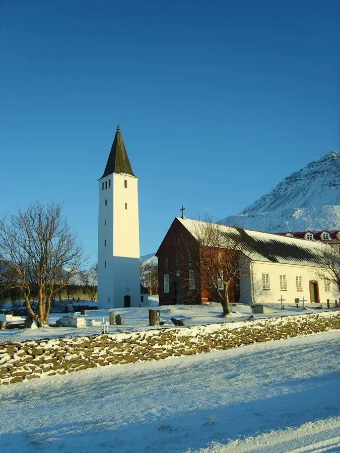 Catedrala din Hólar — Ferma Glaumbær (Islanda)