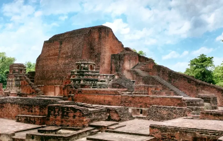Ruinen der Nalanda Universität — Patna (Indien)