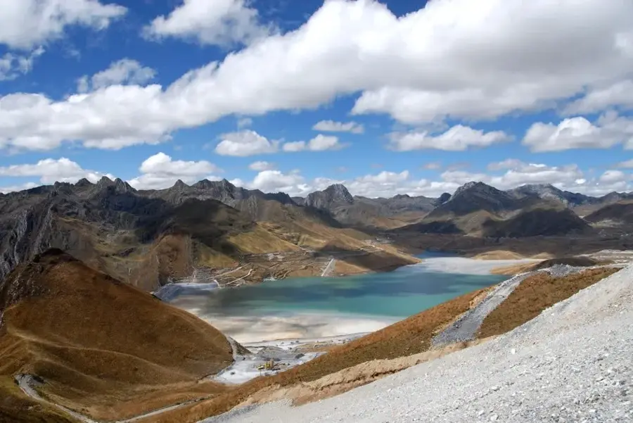 Antamina-Mine — Yerupajá (Peru)