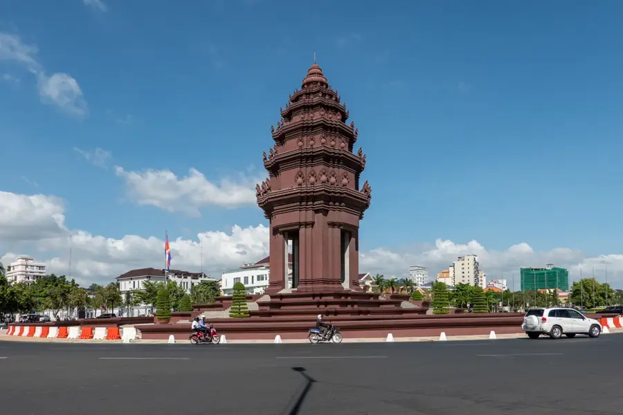 Unabhängigkeitsdenkmal — Wat Phnom (Kambodscha)
