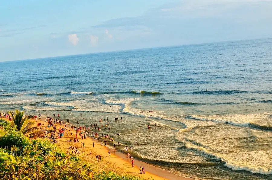 Varkala — Combinatul siderurgic Vizag (India)