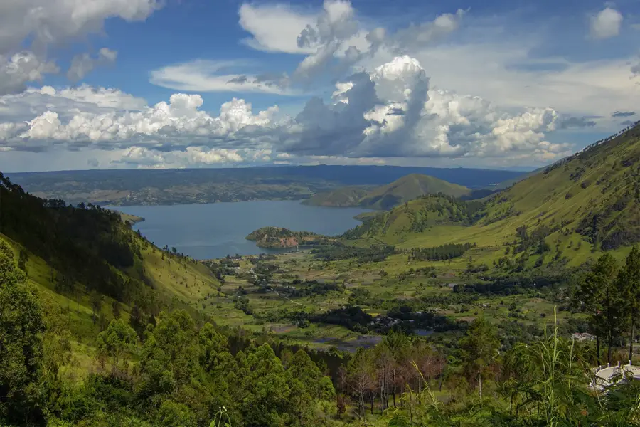 Lacul Toba