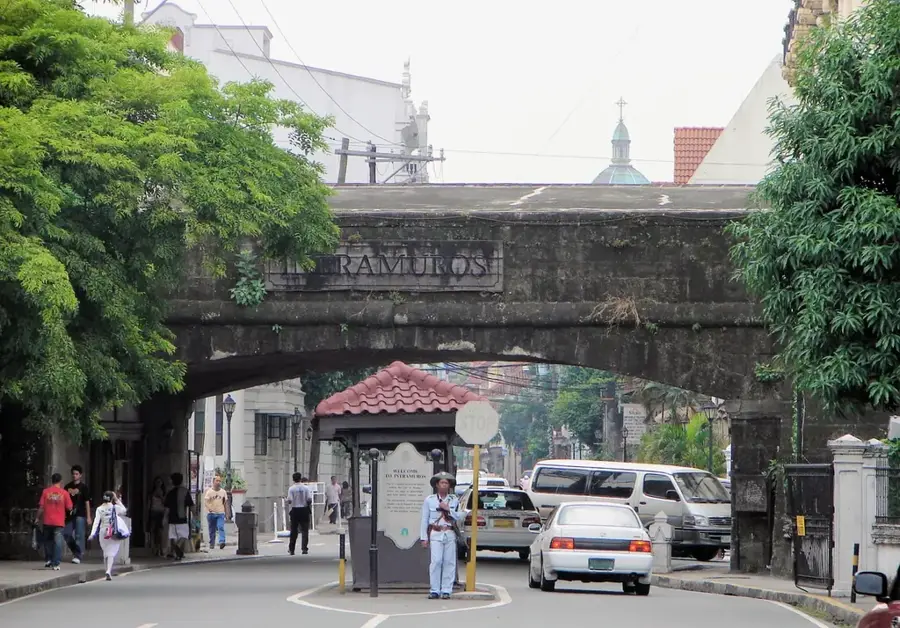 Intramuros — Manila Ocean Park (Philippines)
