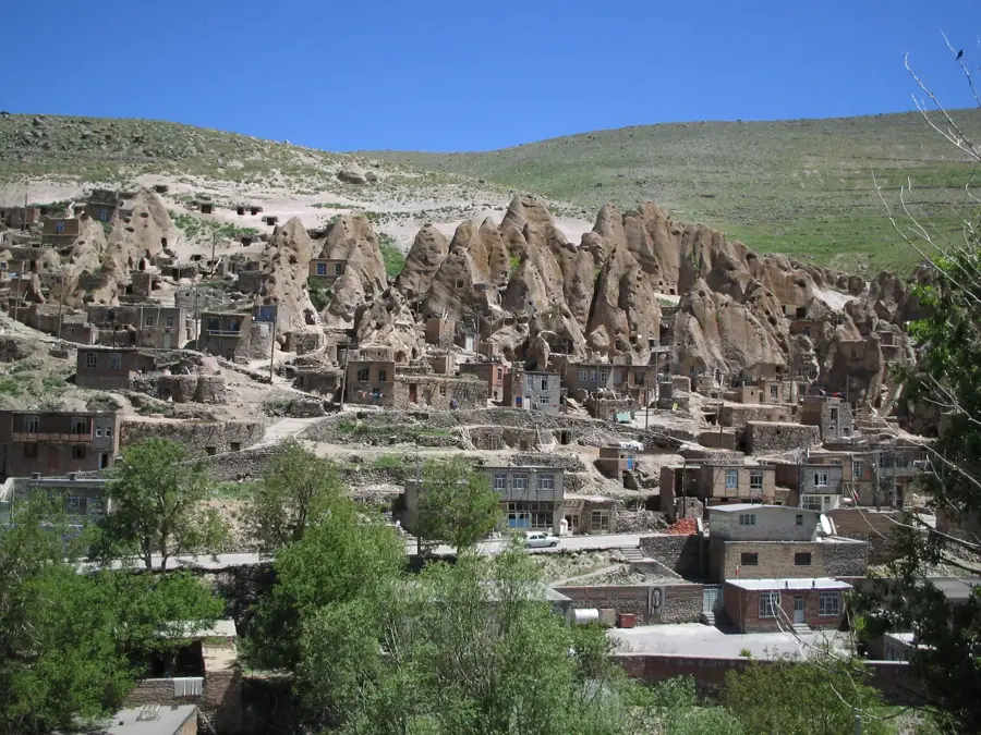 Kandovan — Complexul Petrochimic Tabriz (Iran)