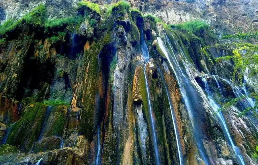 Margoon-Wasserfall — Dena-Gebirge (Iran)