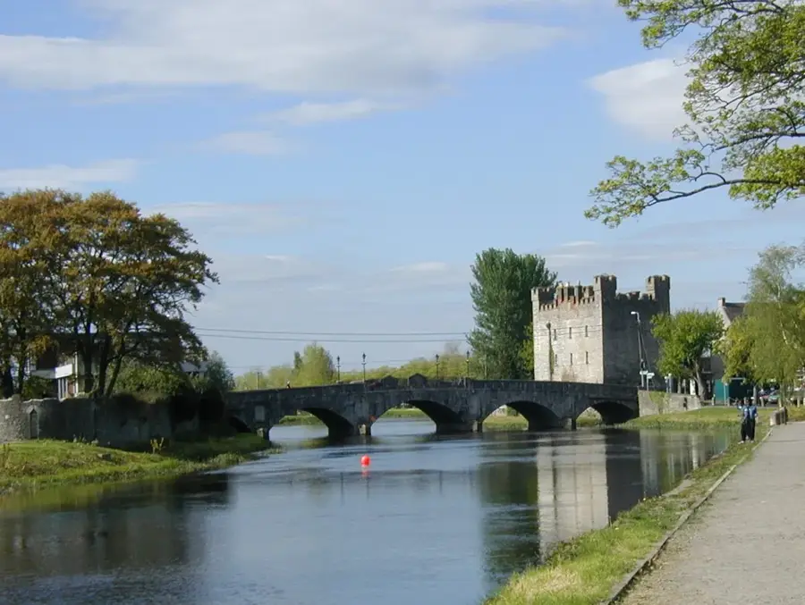 Athy — Tullamore (Irlanda)