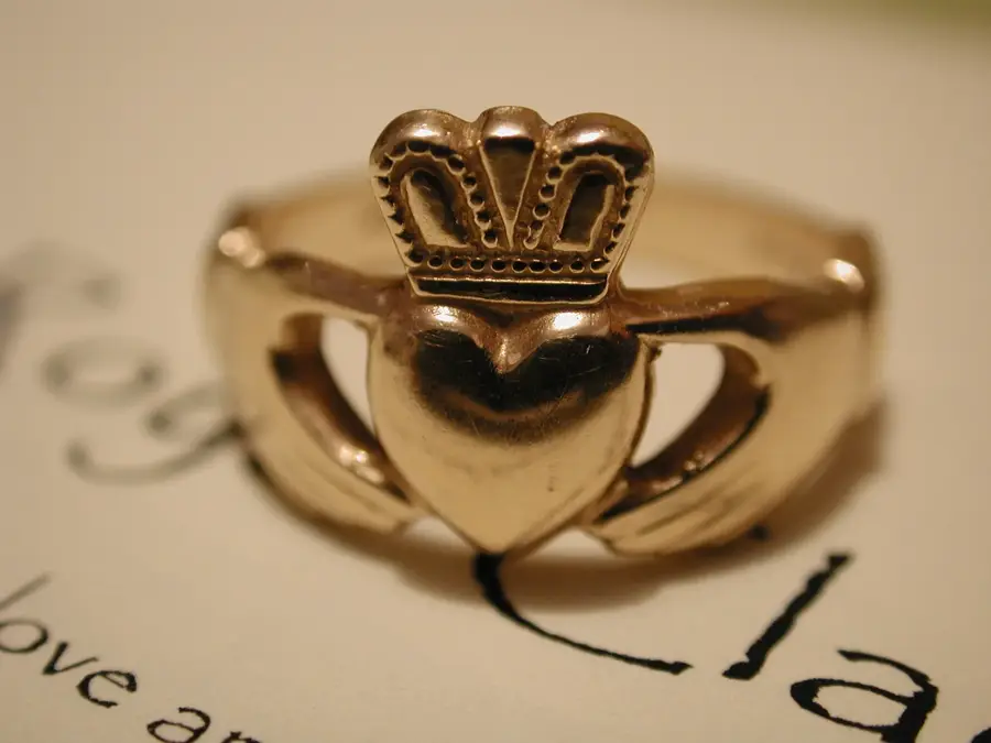 Ring