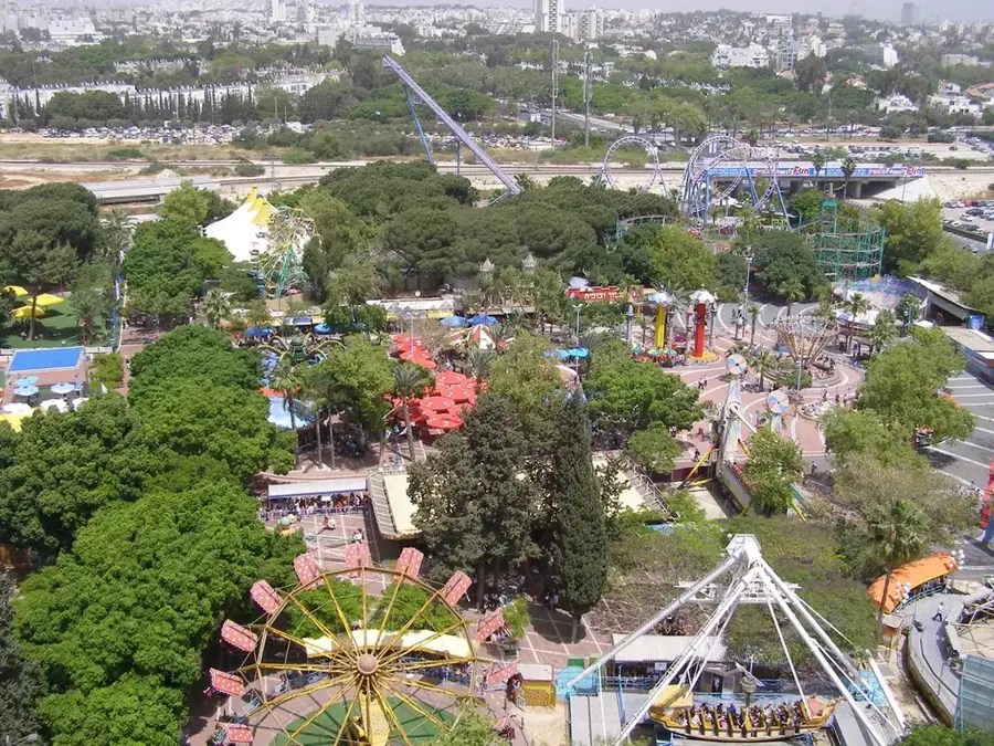 Luna Park Tel Aviv — Bat Jam (Israel)