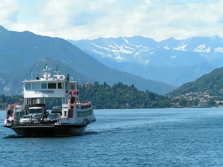 Lacul Maggiore (Italia)