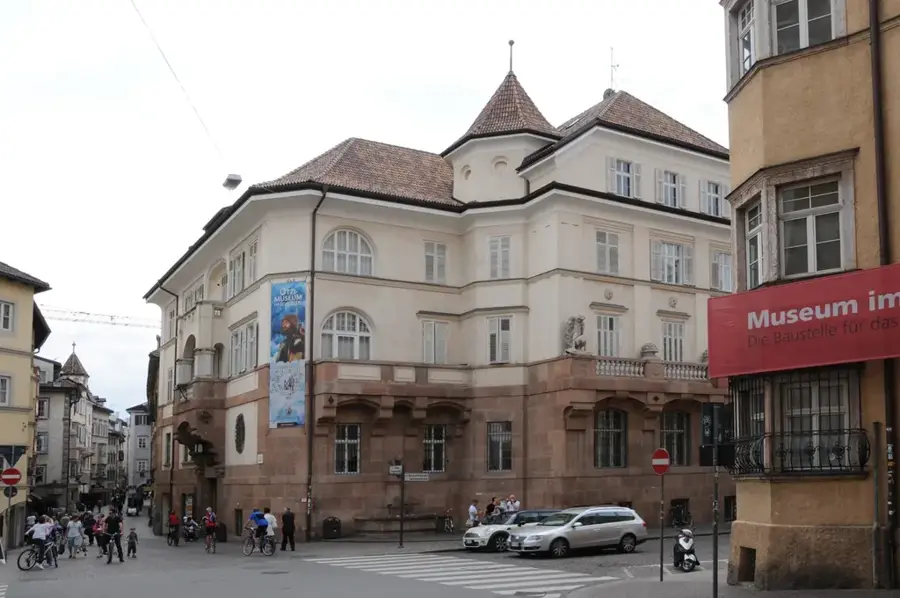 South Tyrol Museum of Archaeology — Po River (Italy)
