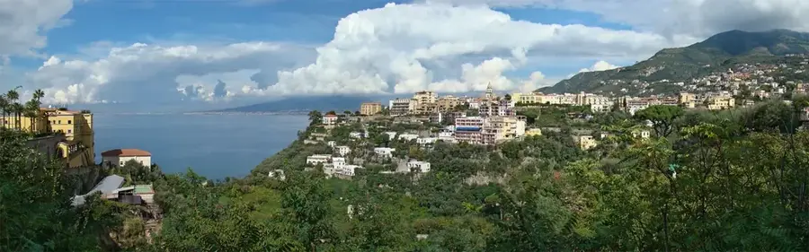 Vico Equense — Vezuviu (Italia)