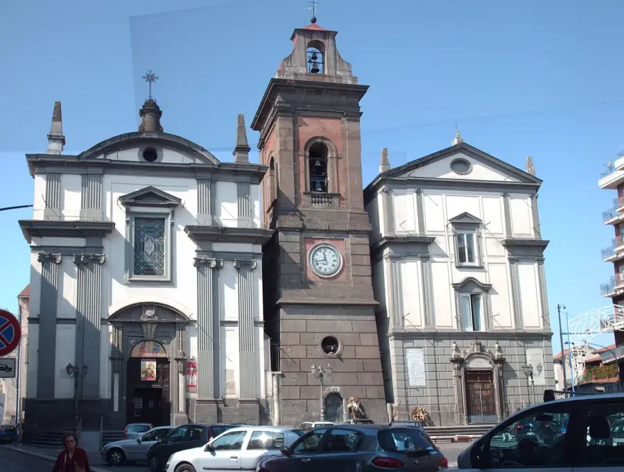 Giugliano in Campania — Portul Tio (Eritreea)