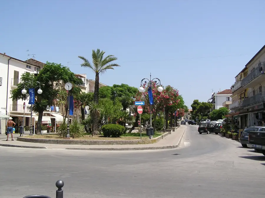Marina di Casal Velino — Afer Plain (Eritrea)