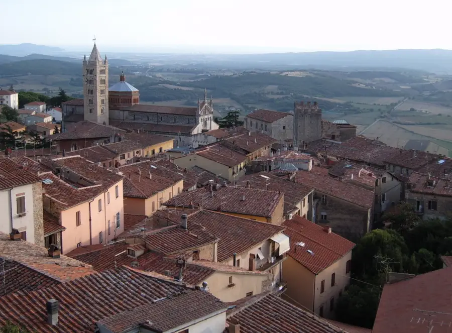 Massa Marittima — Piazza del Campo (Italy)