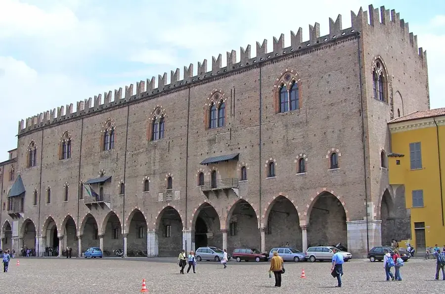 Ducal Palace of Mantua — Lake Garda (Italy)
