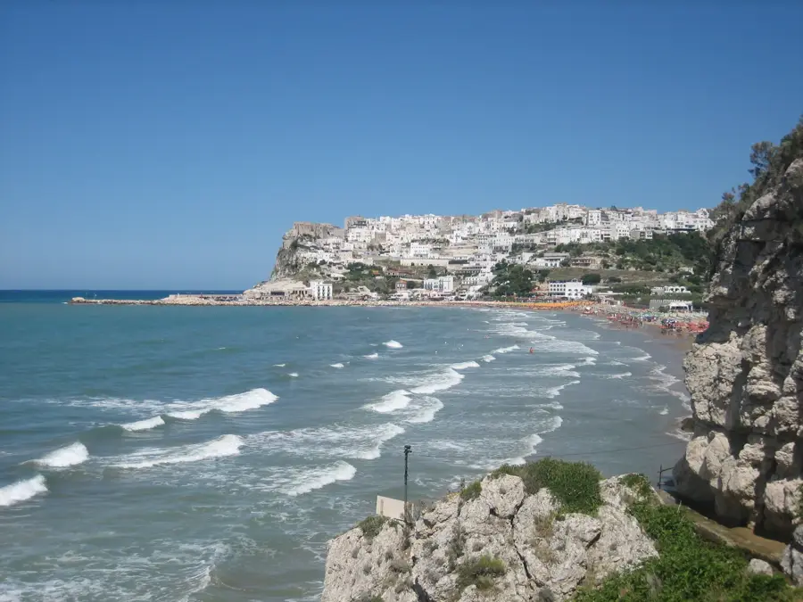 Peschici — Bari (Olaszország)