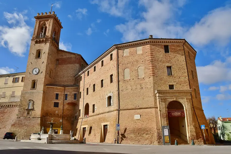 San Costanzo — Dschabal Sabir (Jemen)
