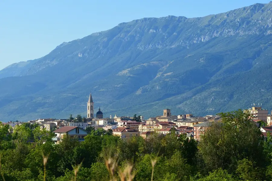 Sulmona — Nationalpark Abruzzen (Italien)