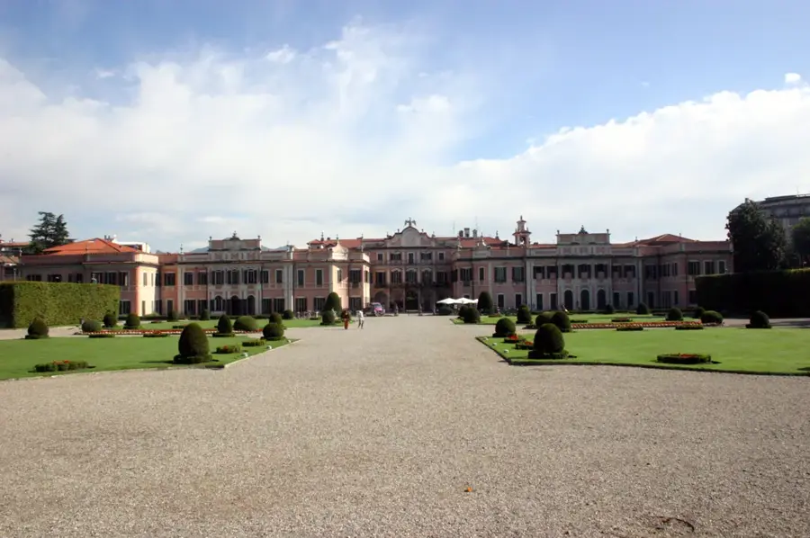 Varese — Lacul Maggiore (Italia)