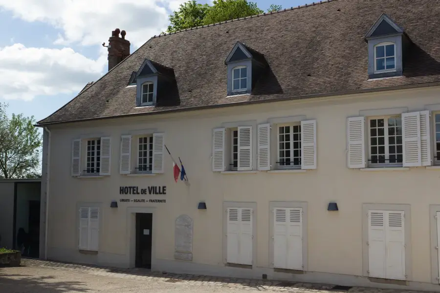 Itteville – city