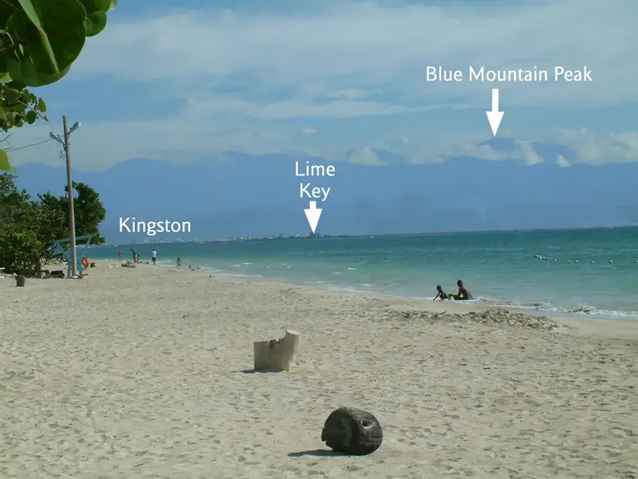 Hellshire Beach — Frenchman's Cove (Jamaica)