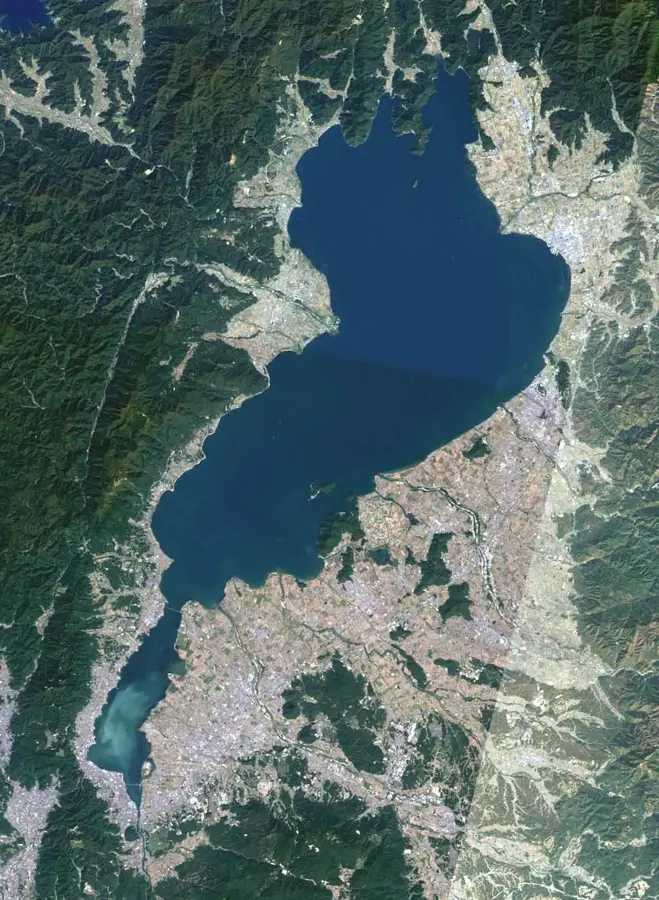 Lake Biwa — Yokkaichi Industrial Complex (Japan)