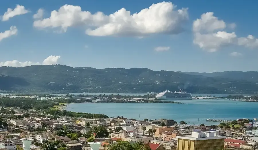 Montego Bay — Frenchman's Cove (Jamaica)