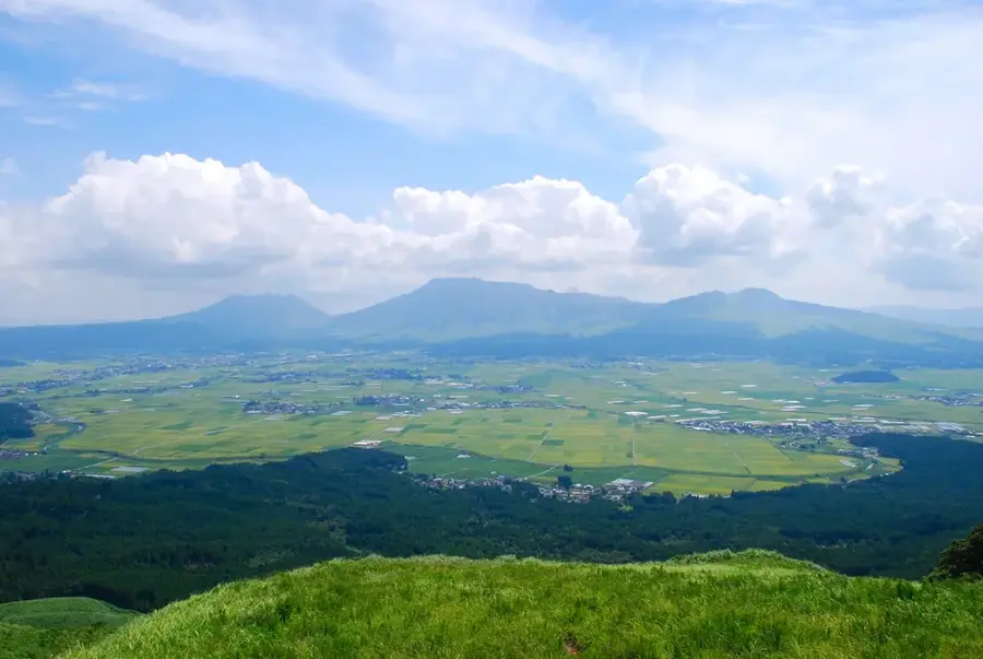 Aso-Kujū-Nationalpark — Aso-Caldera (Japan)