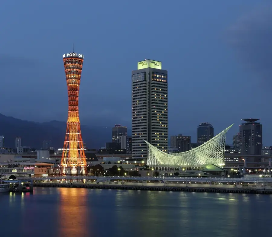 Kobe — Osaka Station City (Japan)