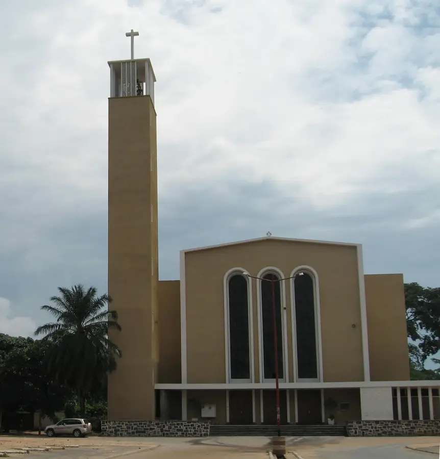 Kathedrale von Rutana — Berg Murungu (Burundi)