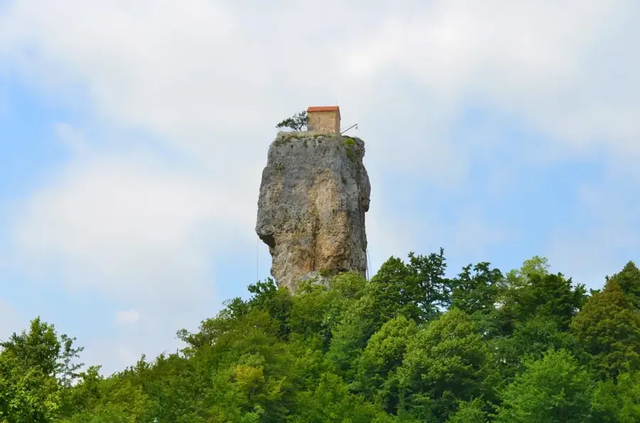 Katschi-Säule — Choni (Georgien)