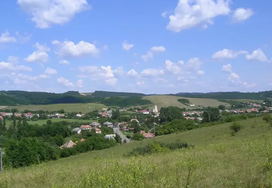 Kazár — Hollókő (Magyarország)