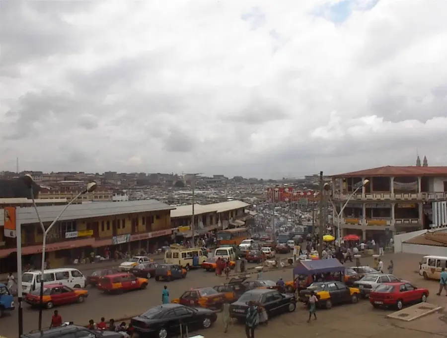 Kejetia-Markt — Bechem (Ghana)