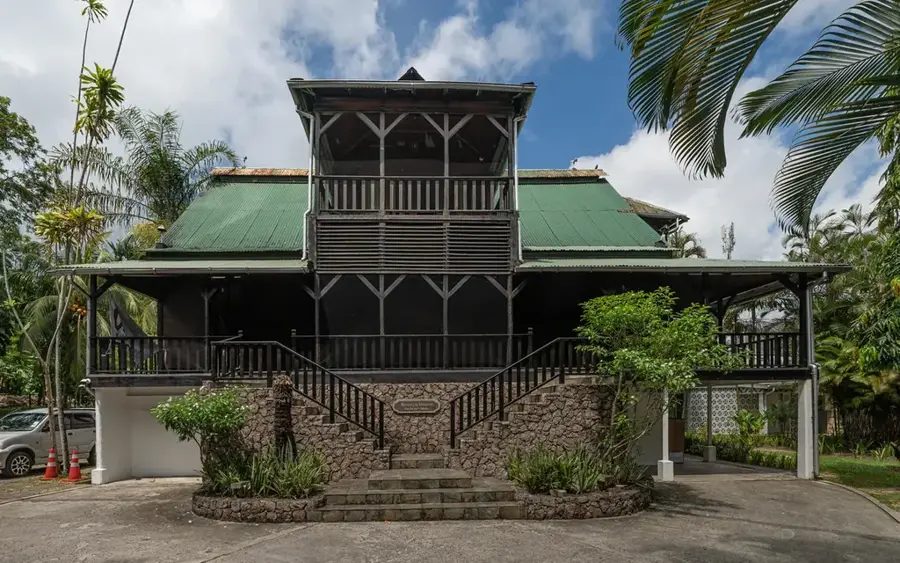 Kenwyn House — Kathedrale der Unbefleckten Empfängnis (Seychellen)