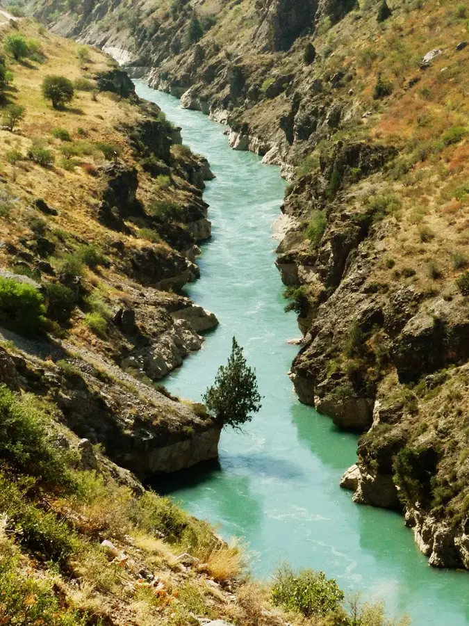 Râul Chatkal — Batken (Kârgâzstan)