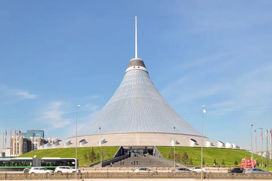 Khan Shatyr — Baiterek-Turm (Kasachstan)